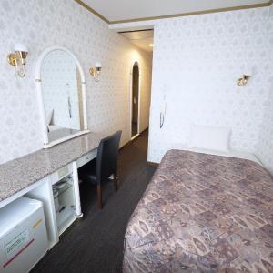 Double Room with Small Double Bed - Non-Smoking