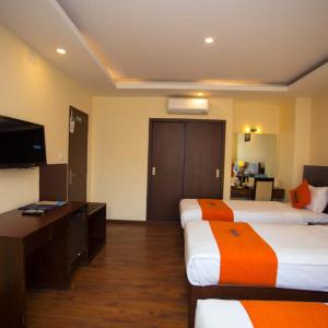 Deluxe Triple Room  - 15% off on food and beverage, 24 hrs check in allowed, Late checkout by 1 hour
