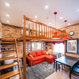 Superior duplex studio