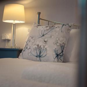 Double Room Third Floor Shared Bathroom