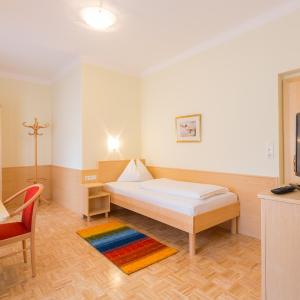 Standard Single Room with Shower