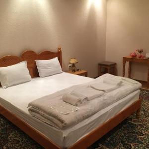 Double or Twin Room with Private Bathroom