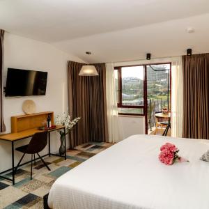 Suite with Balcony