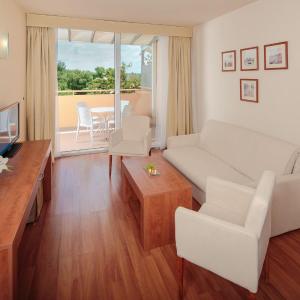 Suite with Balcony - Park Side