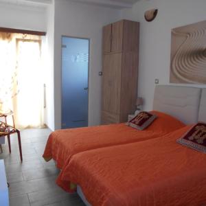 Double or Twin Room with Kitchenette corner Pool view