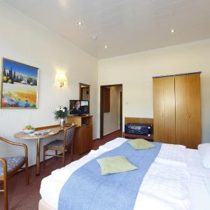Double Room with Moselle View and Balcony