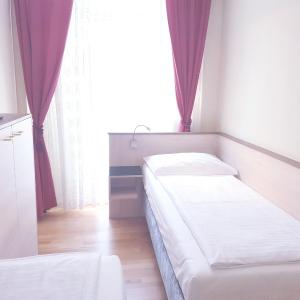 Two-Bedroom Apartment (5 Adults)