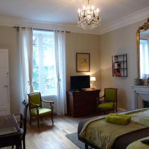 Two Connecting Double Rooms