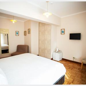 Deluxe Double or Twin Room with Garden View