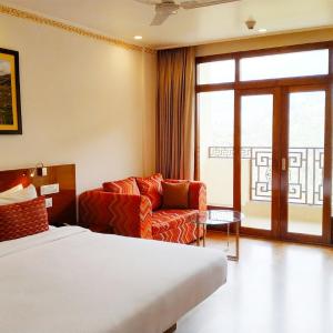 Deluxe Double or Twin Room (Valley View)