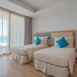 Studio Deluxe Twin Ocean View