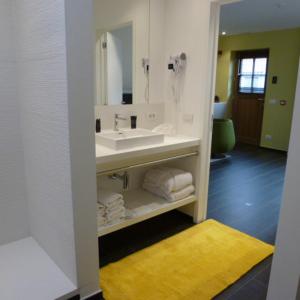 Suite with Garden View