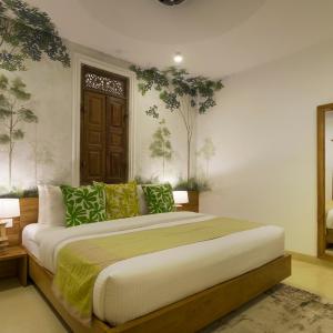 King Room with Lake View