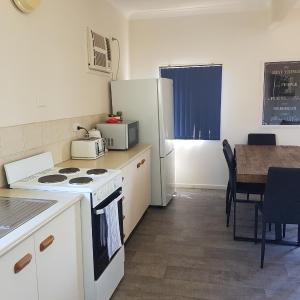Three-Bedroom Cottage 2