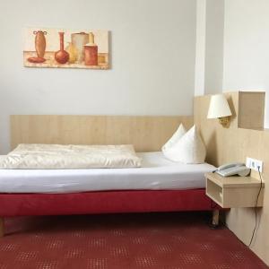 Budget Single Room