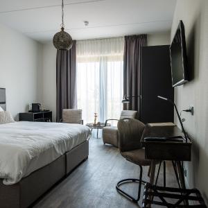 Deluxe Double Room with Bath