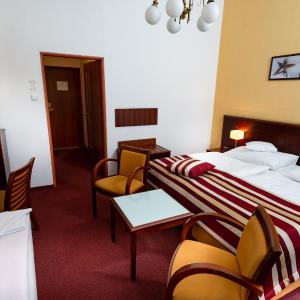 Double Room with 1 extra bed
