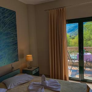 Triple Room with River View