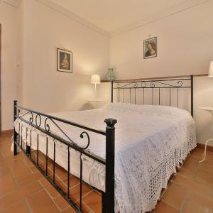 Duplex Apartment (4 Adults)