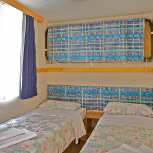 Two-Bedroom Mobile Home - Seaside