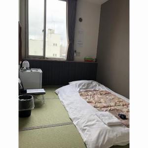 Japanese-Style Single Room - Early Check out at 8:00 am -Smoking