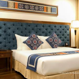 Superior Double Room with Balcony and City View