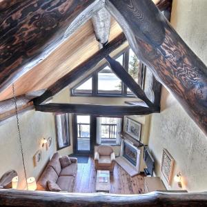 Presidential Suite - Lake view with balcony