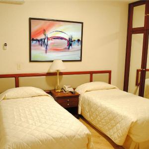 Standard Twin Apartment