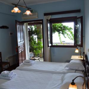 Twin Room with Sea View