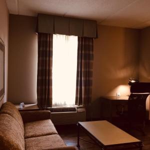 Junior Double Studio Suite with Two Double Beds - Non-Smoking
