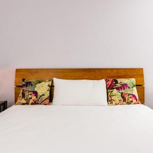 Standard Double Room with Shared Bathroom - 2F