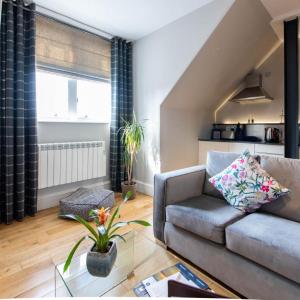 North Bridge Lofts – classic one bedroom