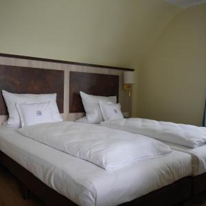 Double Room with Lake View