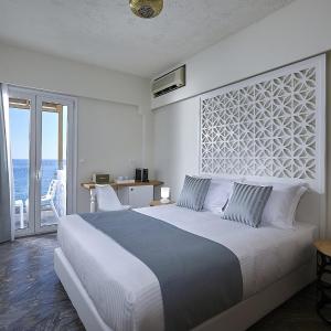 Superior Double Room with Sea View