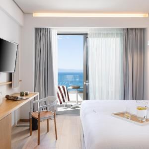 Superior Double or Twin Room with Sea View
