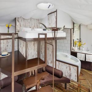 Glamping Ground DeLuxe Yurt