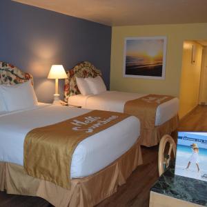 Family Suite with Two Queen Beds and Sofa Bed - Non-Smoking