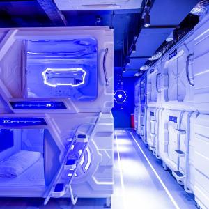 Double Space Pod