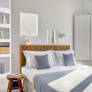 Deluxe Room with Sea View