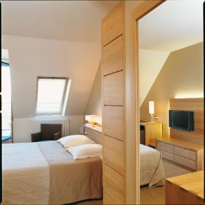 Elegance Double Room with Sea Side