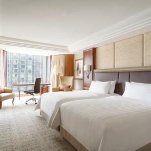 Deluxe Side Harbor View Twin Room