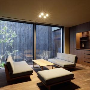 Deluxe King Room with Tatami Area and Courtyard view(Annex)