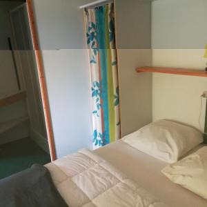 Two-Bedroom Bungalow + 2 Bathroom (6 Adults)