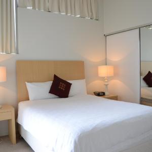 Two-Bedroom Apartment with Balcony