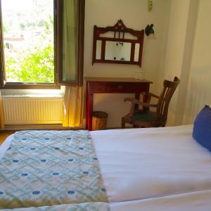 Economy Double or Twin Room