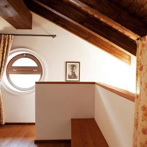 One-Bedroom Apartment - Split Level