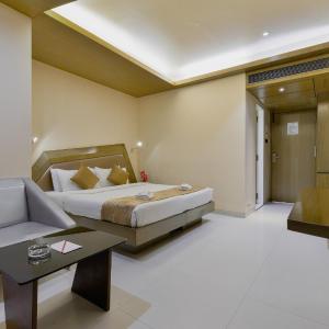 Superior Double or Twin Room with Airport Transfers