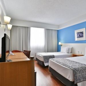Quarto Superior com 2 camas solteiro - Acessível para hospedes com mobilidade reduzida