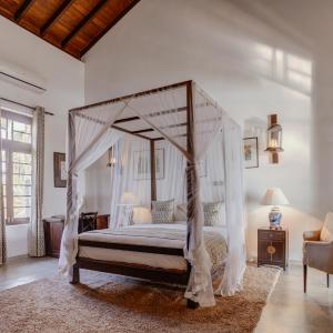 Attic Family Suite