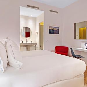 Economy Double or Twin Room